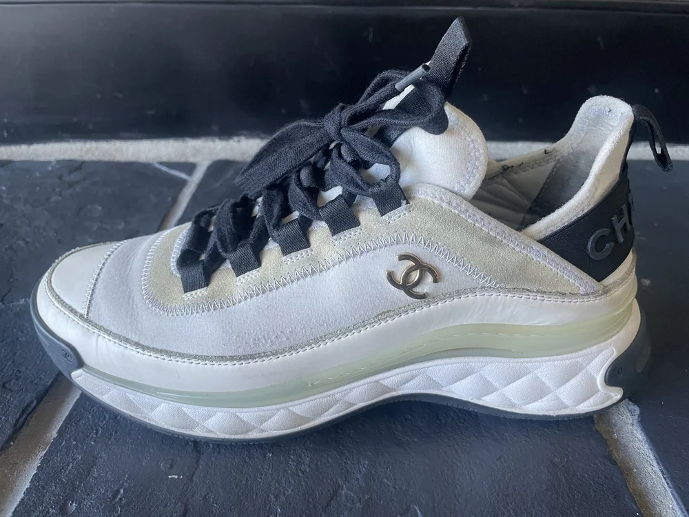 CHANEL reposhing this